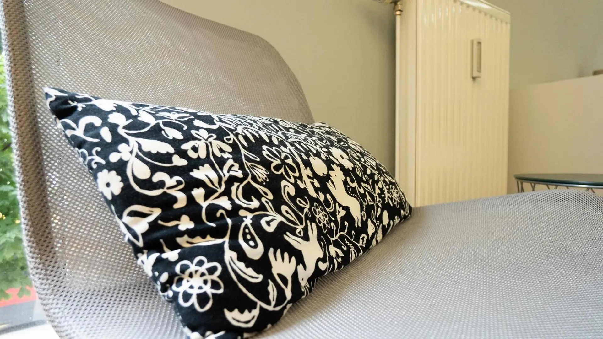 Apartment Modern Studio With Queen-Size Bed, Self Check-In Vienna